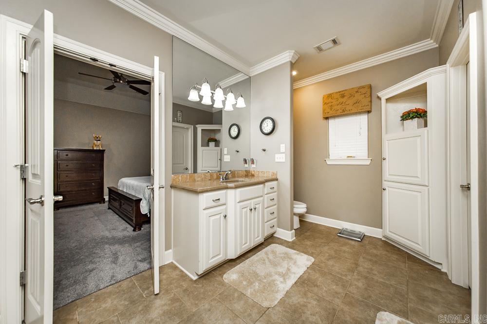 CHAPEL CREEK - Residential