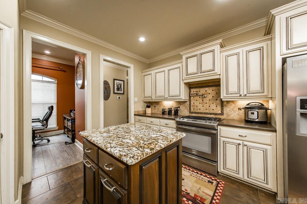 CHAPEL CREEK - Residential