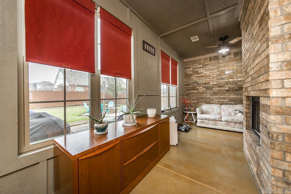 CHAPEL CREEK - Residential