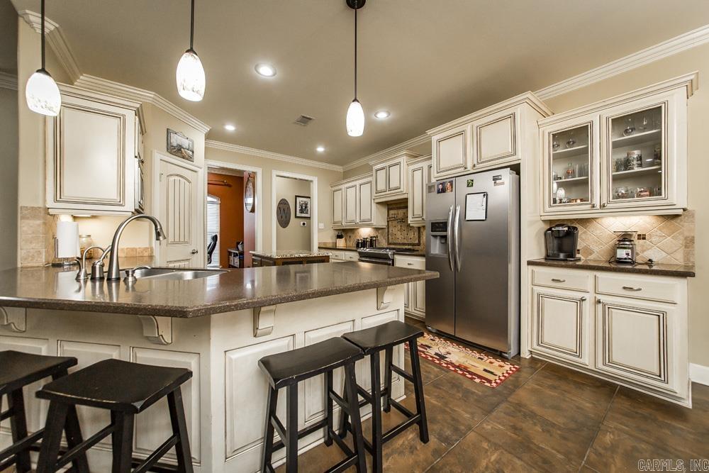 CHAPEL CREEK - Residential
