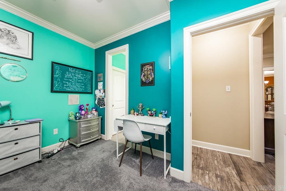 CHAPEL CREEK - Residential