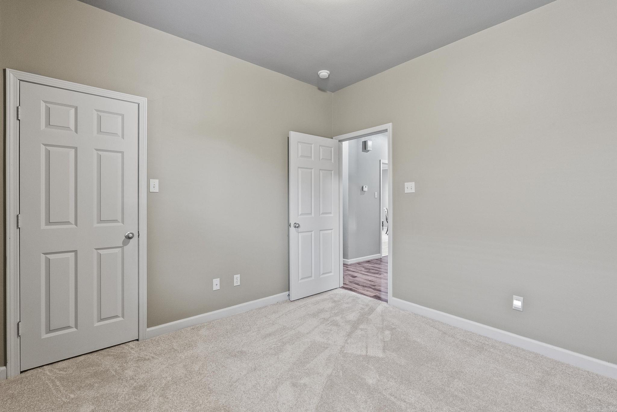 SPRING GLEN ADDN - Residential