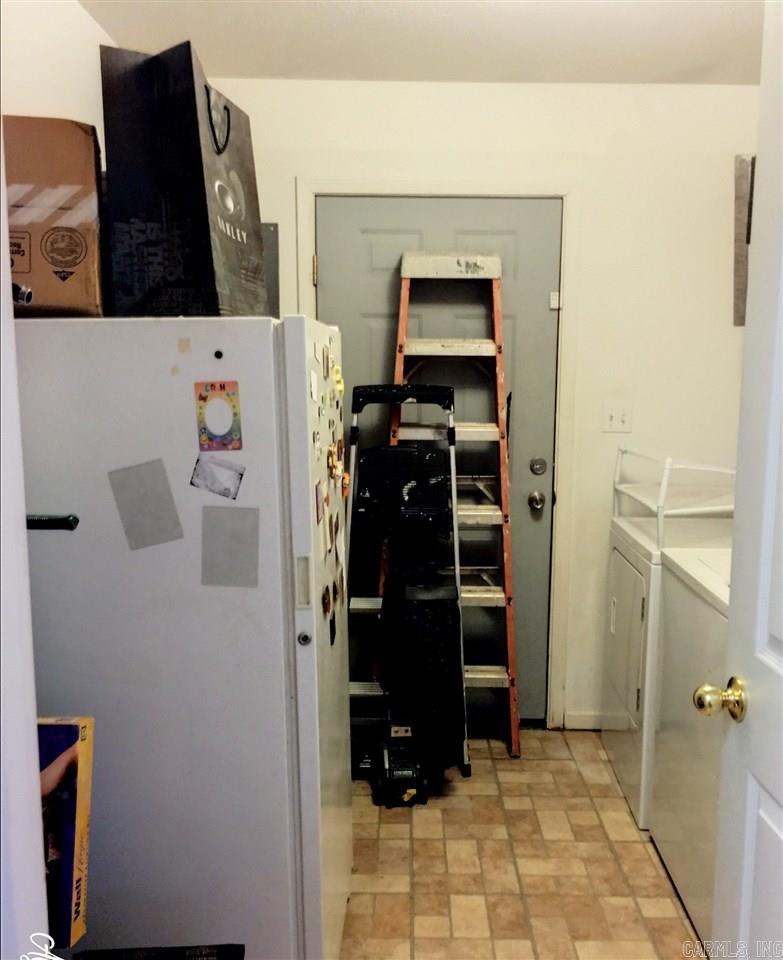 Roberts #1 - Residential