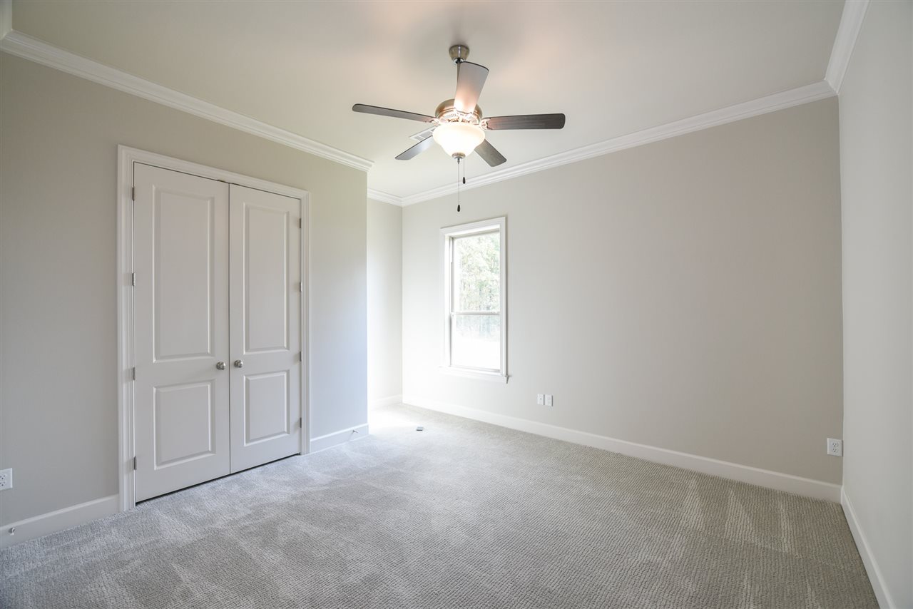 CREEKSIDE ADDN - Residential