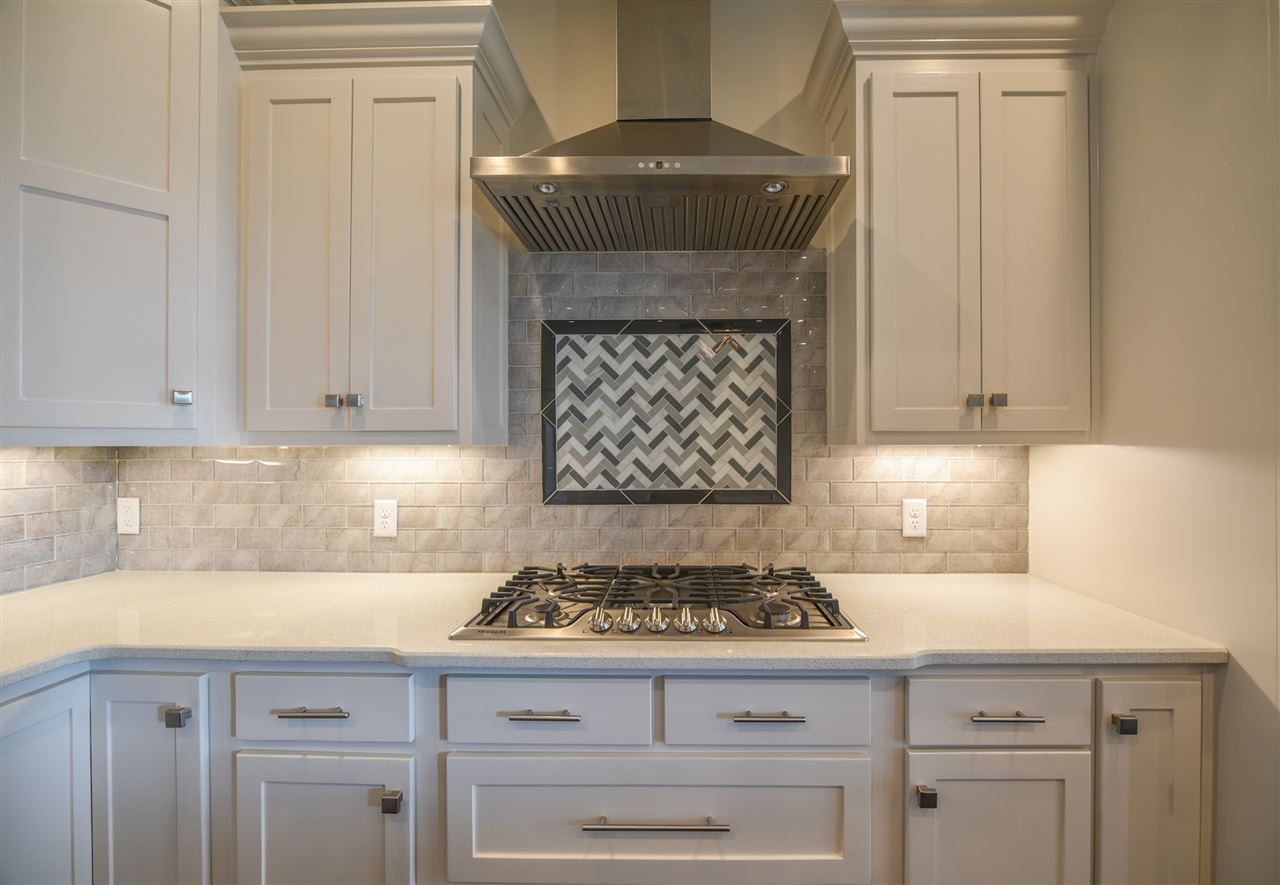 CREEKSIDE ADDN - Residential