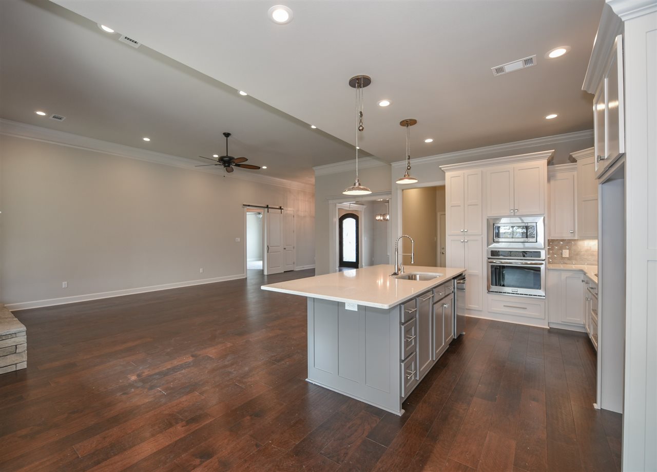 CREEKSIDE ADDN - Residential