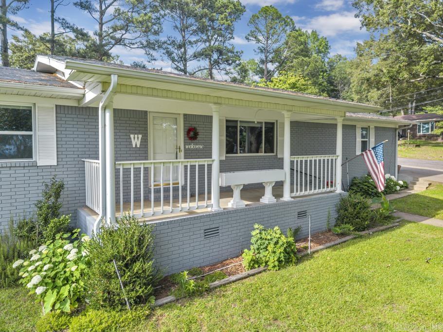 OAK HILL - Residential