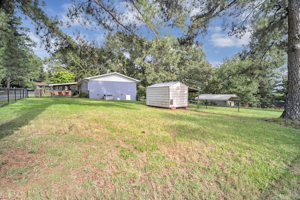 OAK HILL - Residential