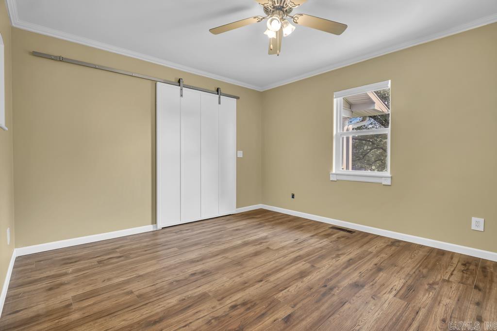 OAK HILL - Residential