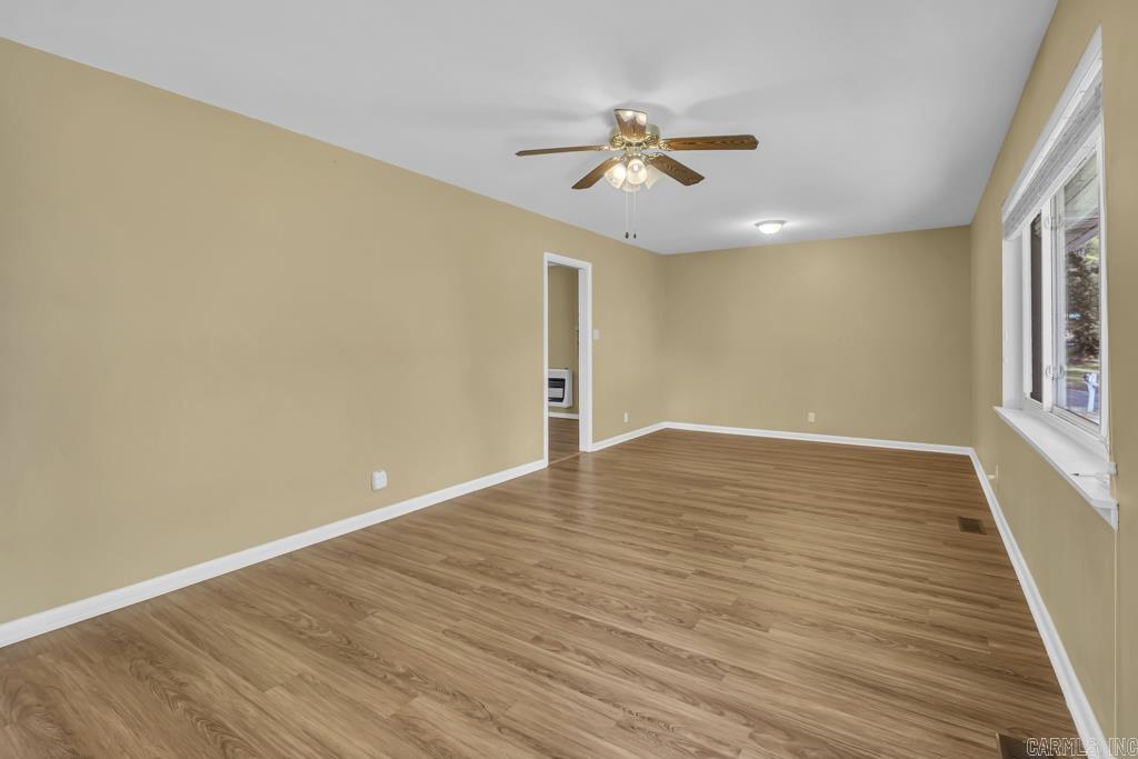 OAK HILL - Residential