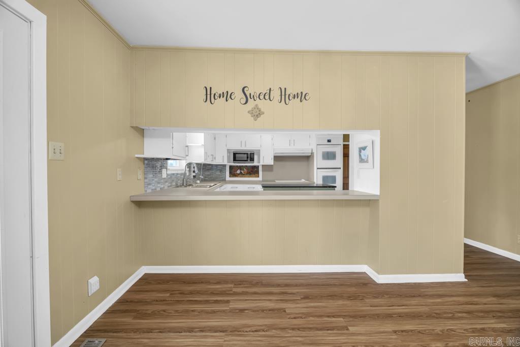 OAK HILL - Residential