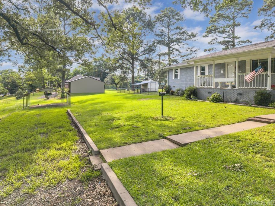 OAK HILL - Residential