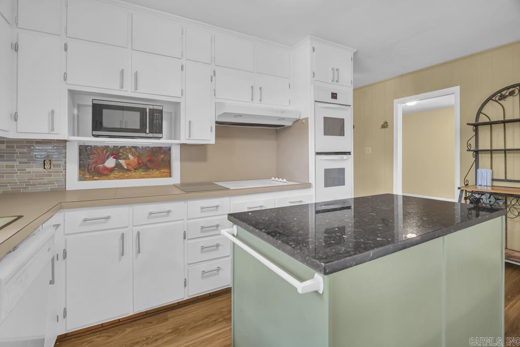 OAK HILL - Residential