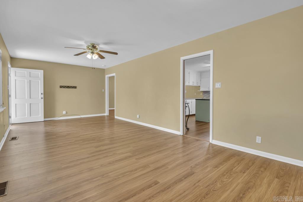 OAK HILL - Residential