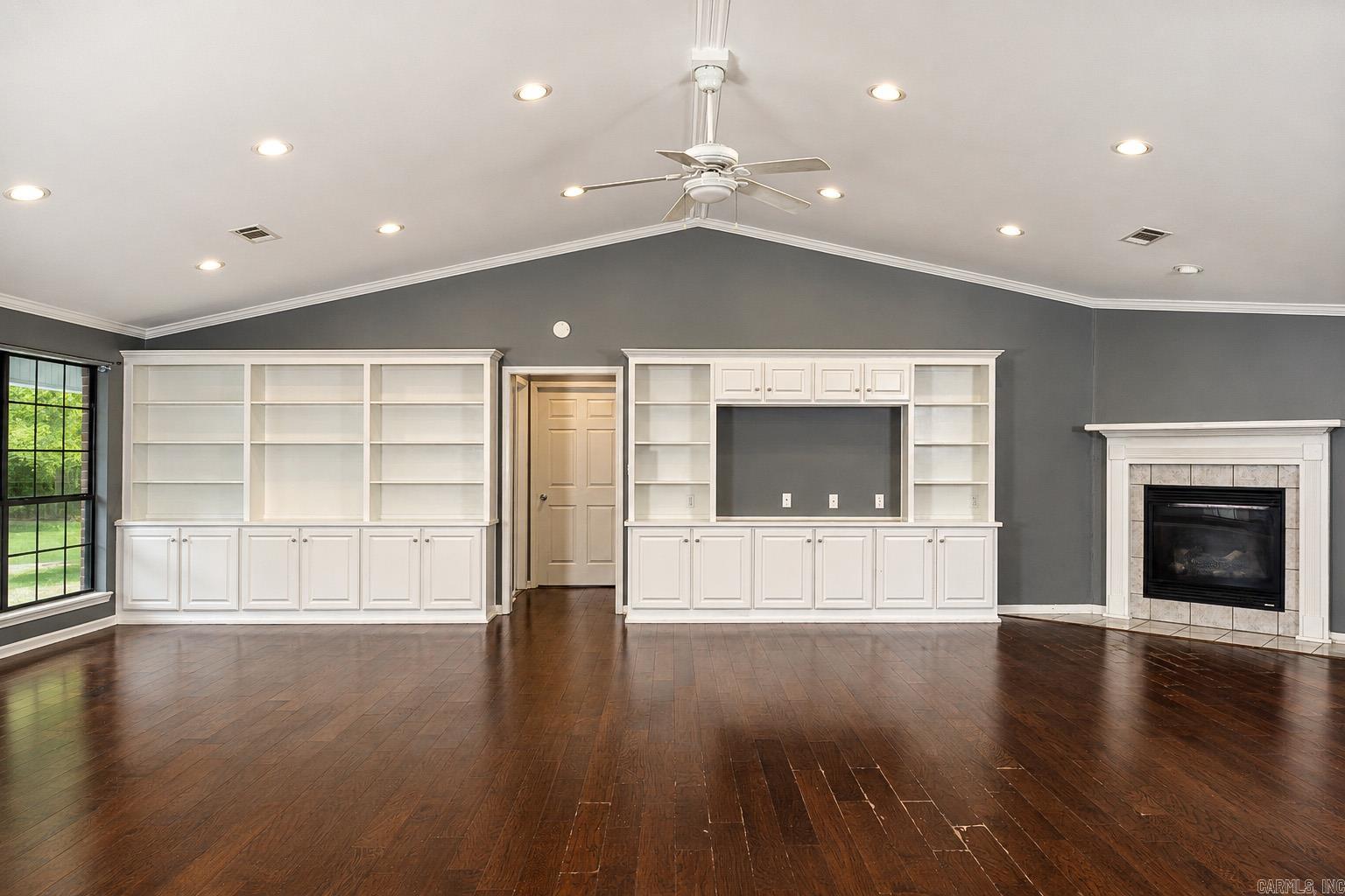Holland Street Replat - Residential