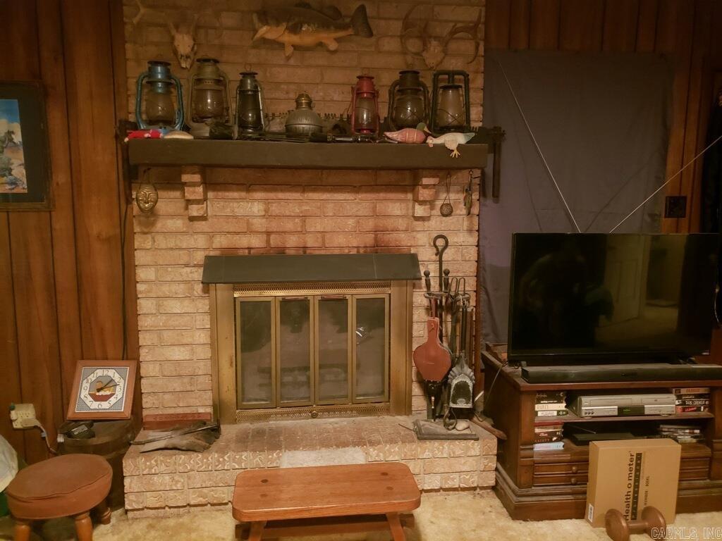 INDIAN HILLS - Residential
