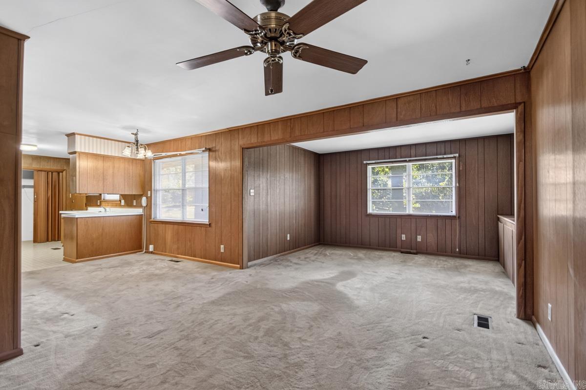 INDIAN HILLS - Residential