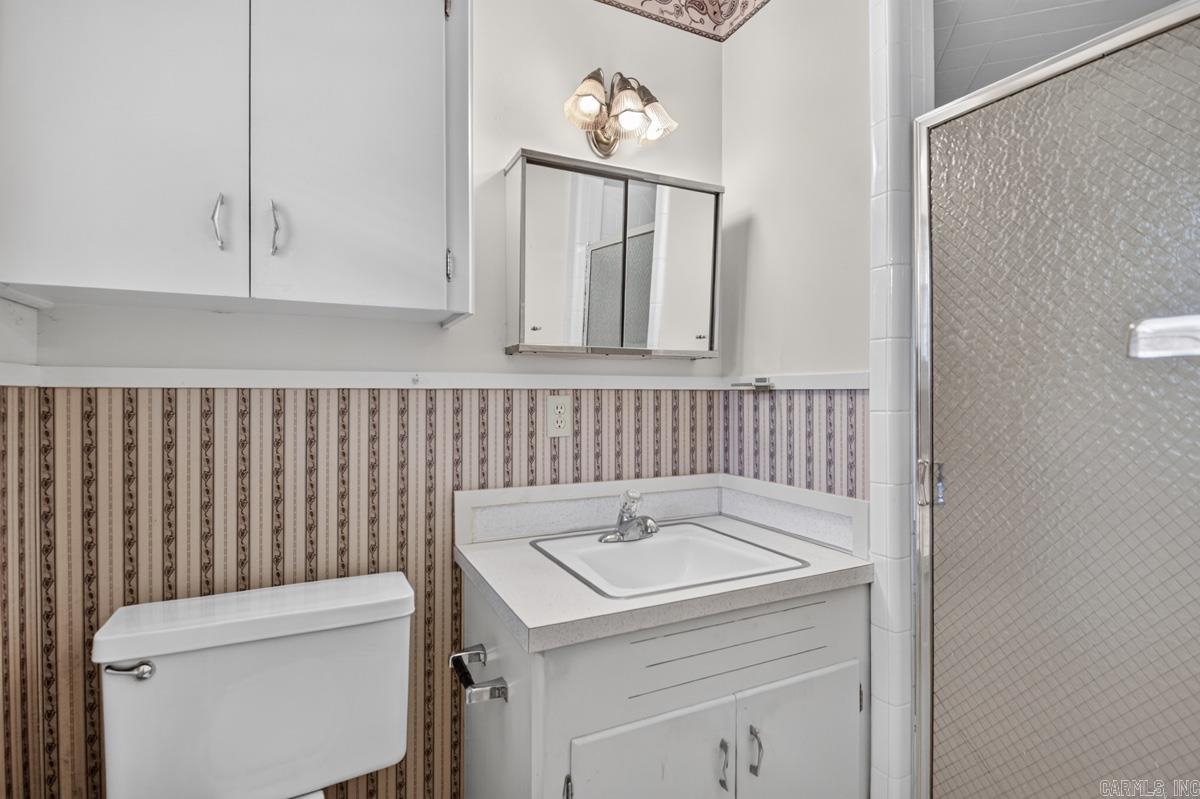 INDIAN HILLS - Residential