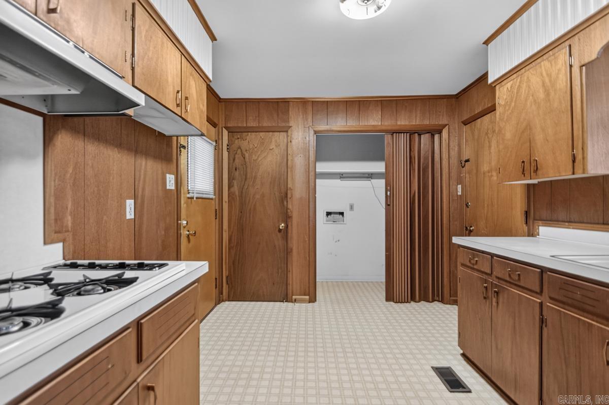 INDIAN HILLS - Residential