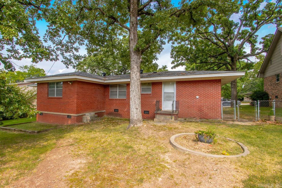 INDIAN HILLS - Residential