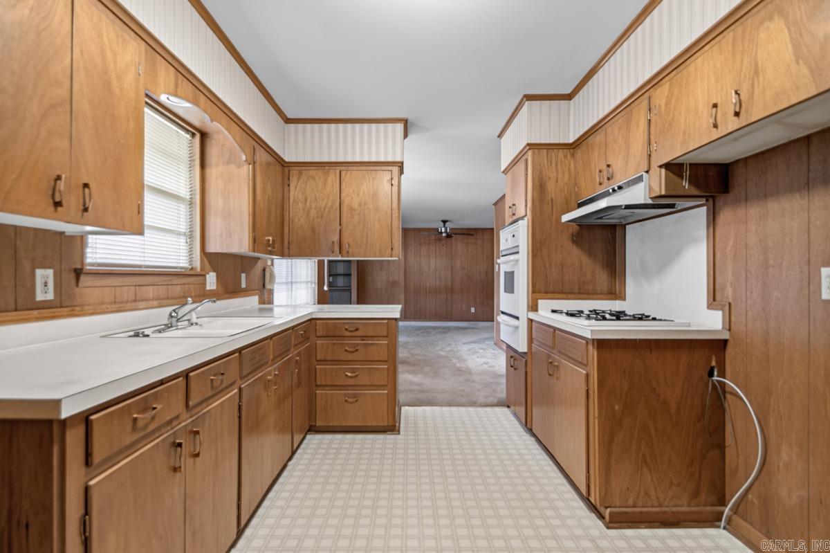 INDIAN HILLS - Residential