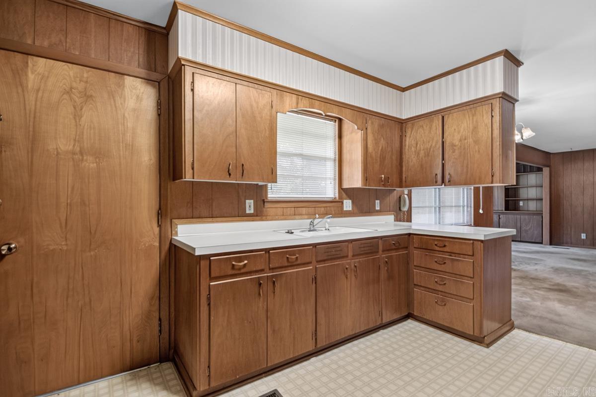 INDIAN HILLS - Residential