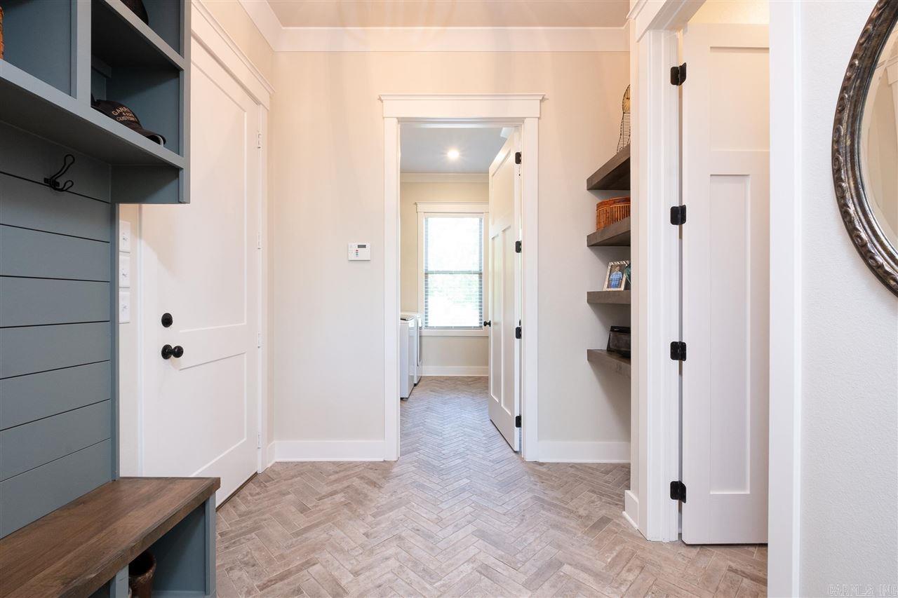 WOODLANDS EDGE - Residential