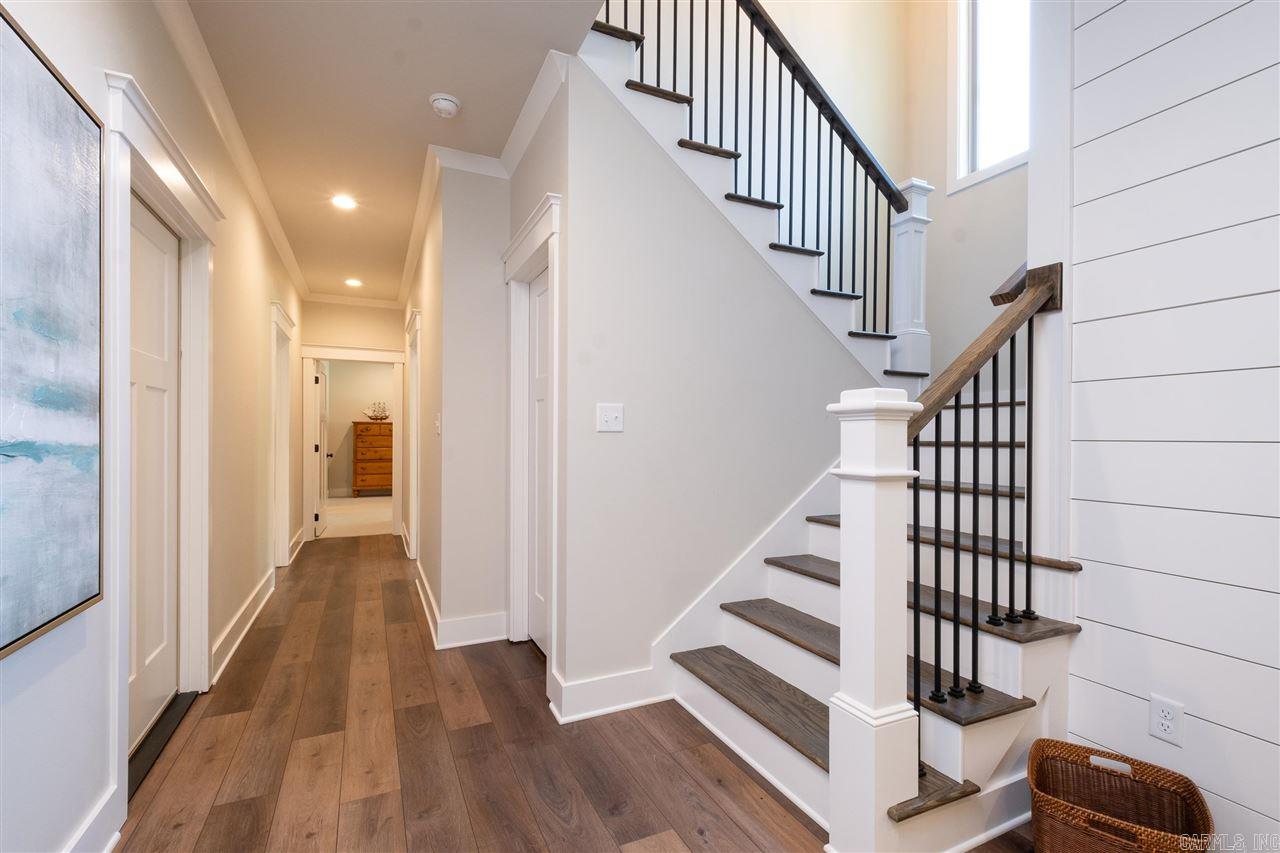 WOODLANDS EDGE - Residential