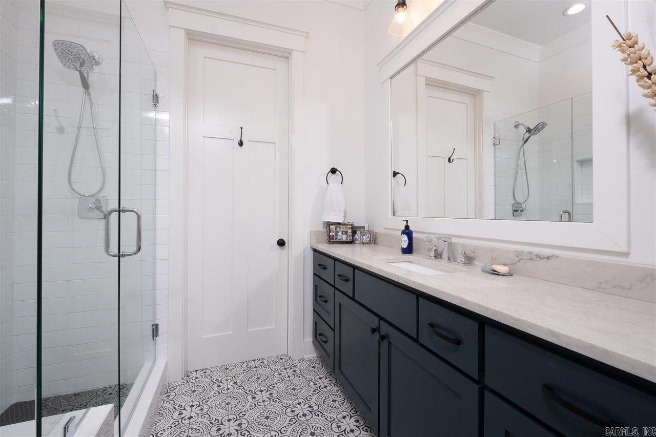 WOODLANDS EDGE - Residential