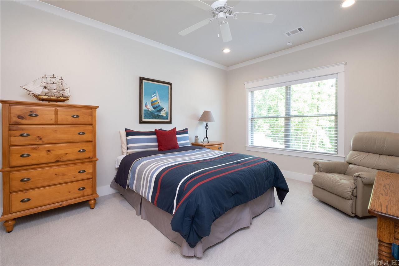 WOODLANDS EDGE - Residential