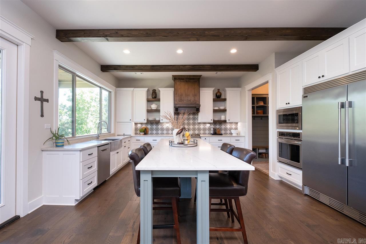 WOODLANDS EDGE - Residential