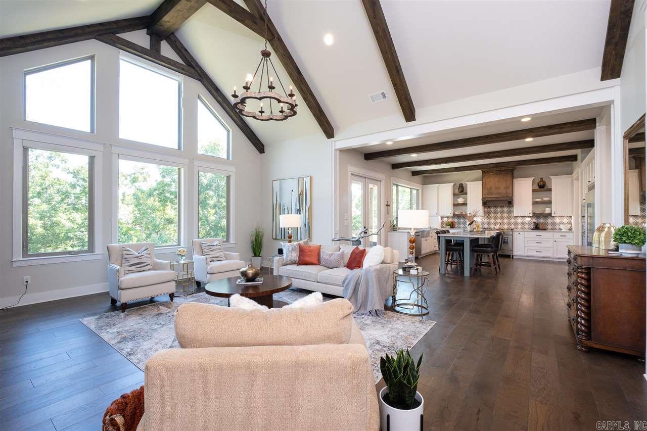 WOODLANDS EDGE - Residential