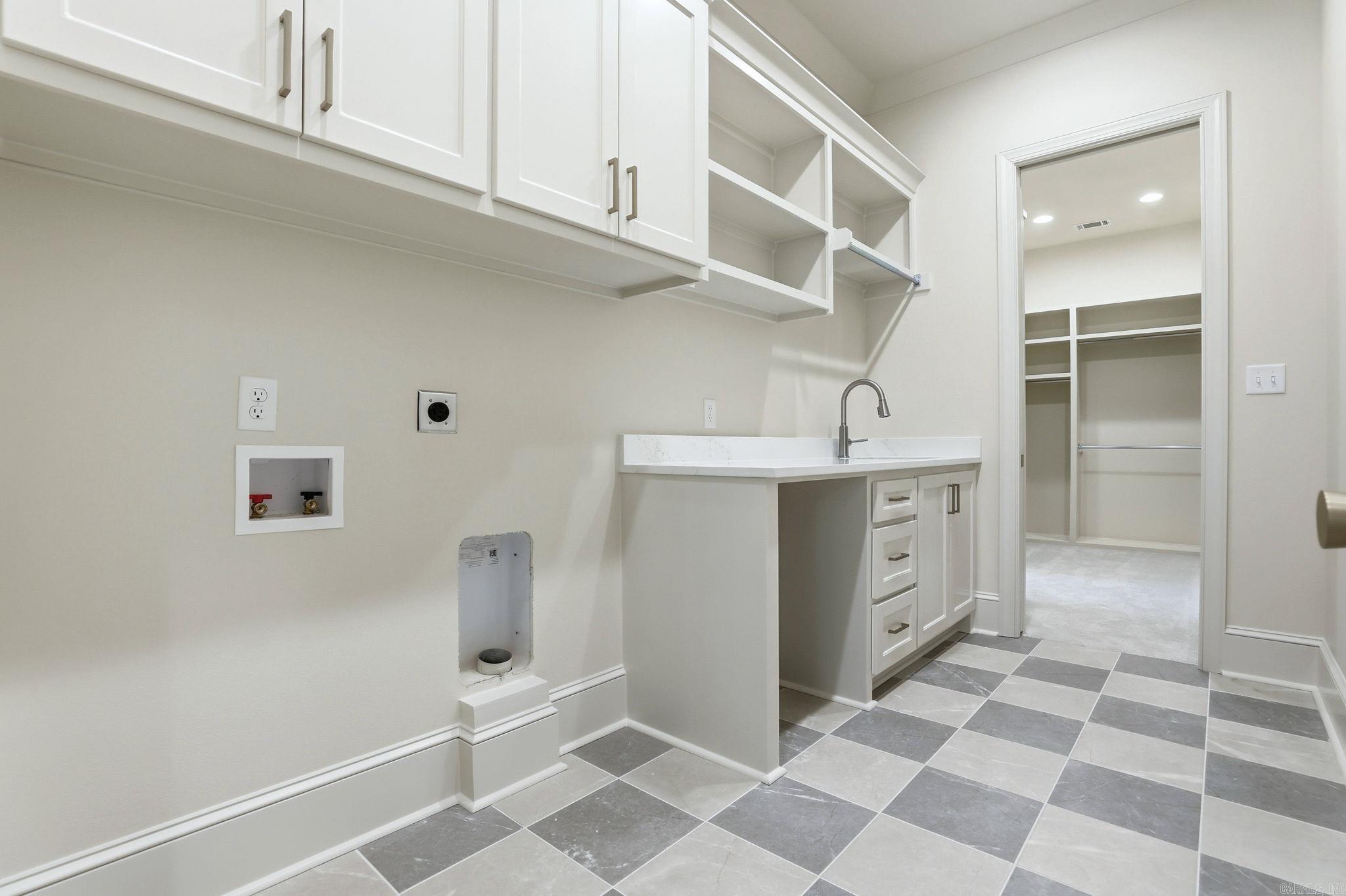 THE WOODLANDS - Residential