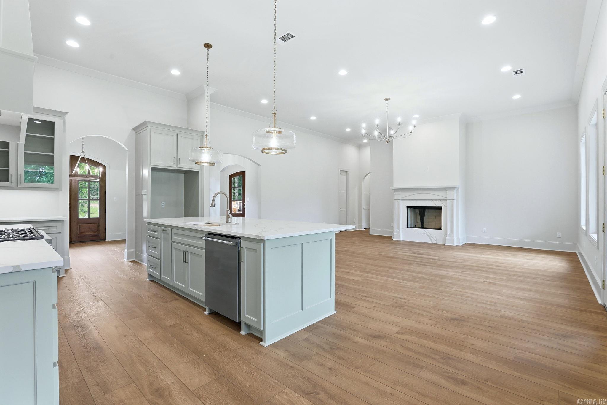 THE WOODLANDS - Residential