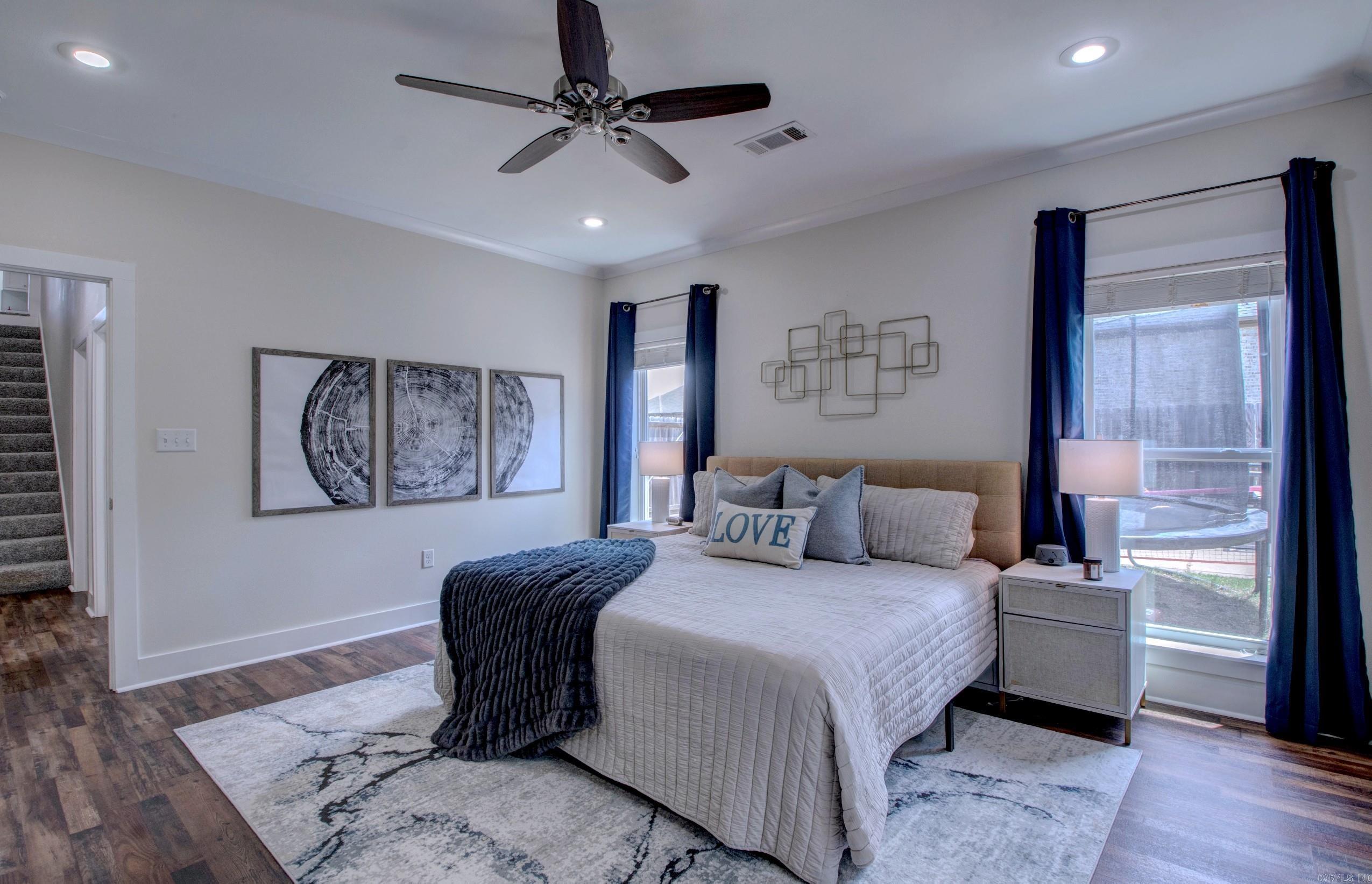 SALEM WOODS - Residential