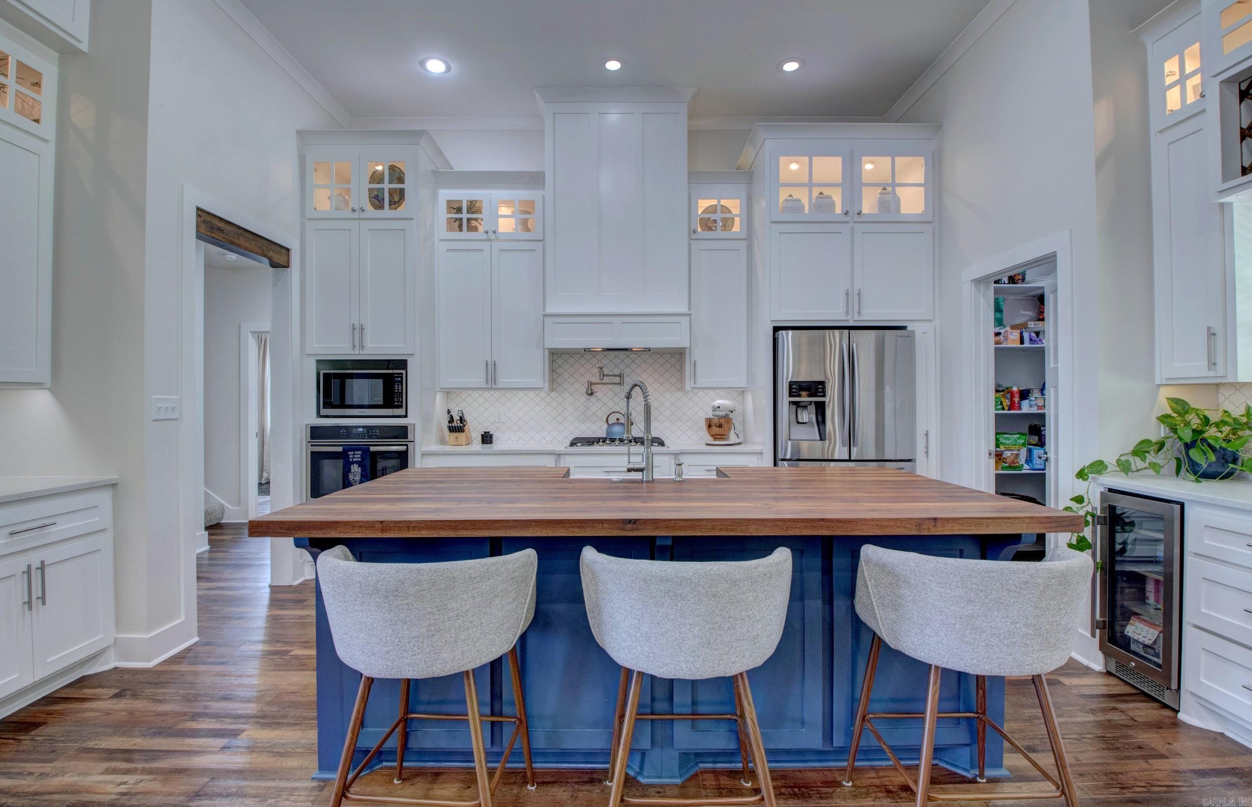 SALEM WOODS - Residential