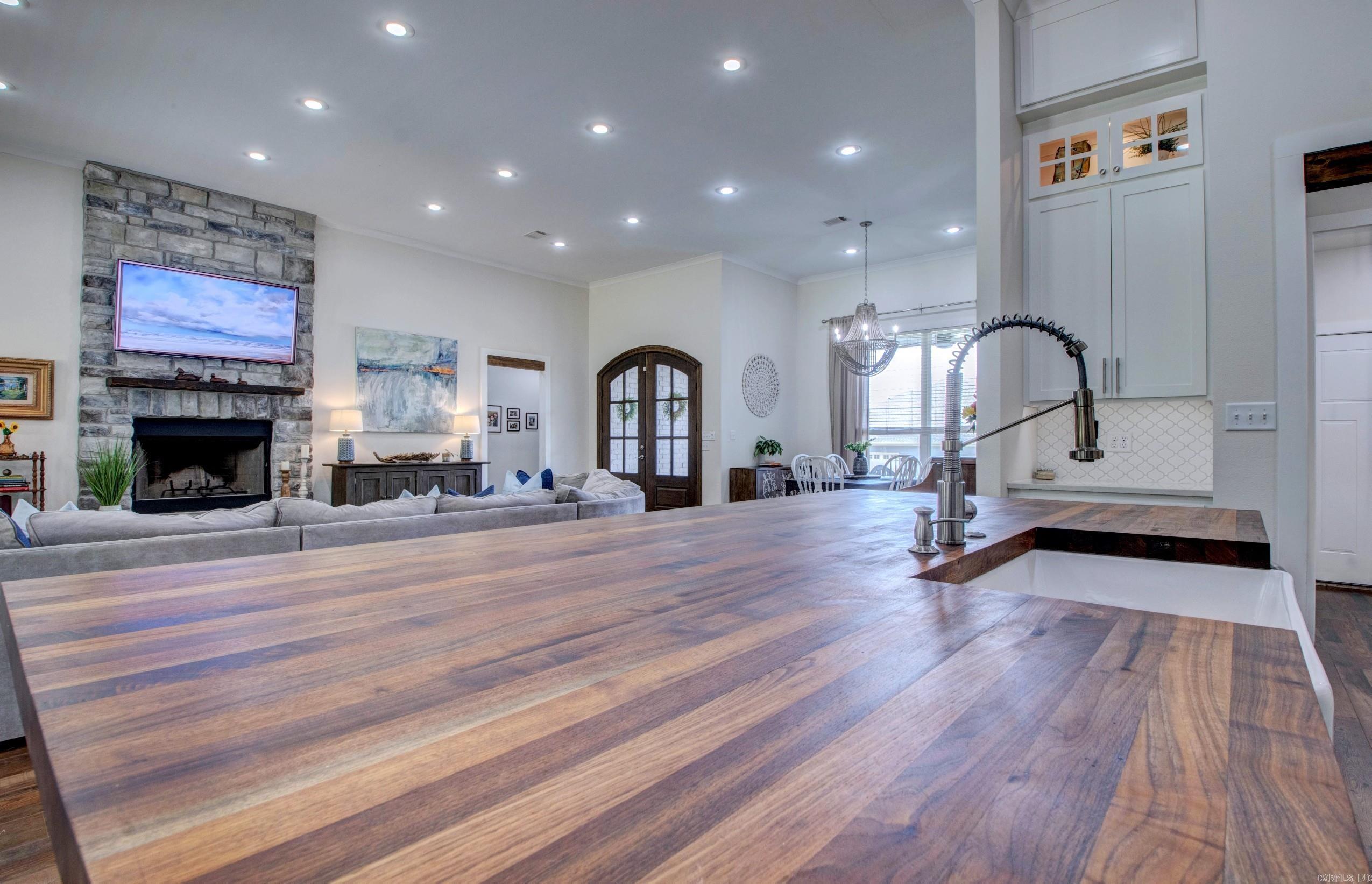 SALEM WOODS - Residential