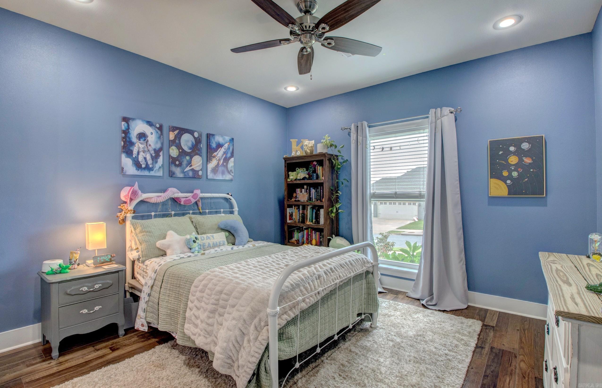 SALEM WOODS - Residential