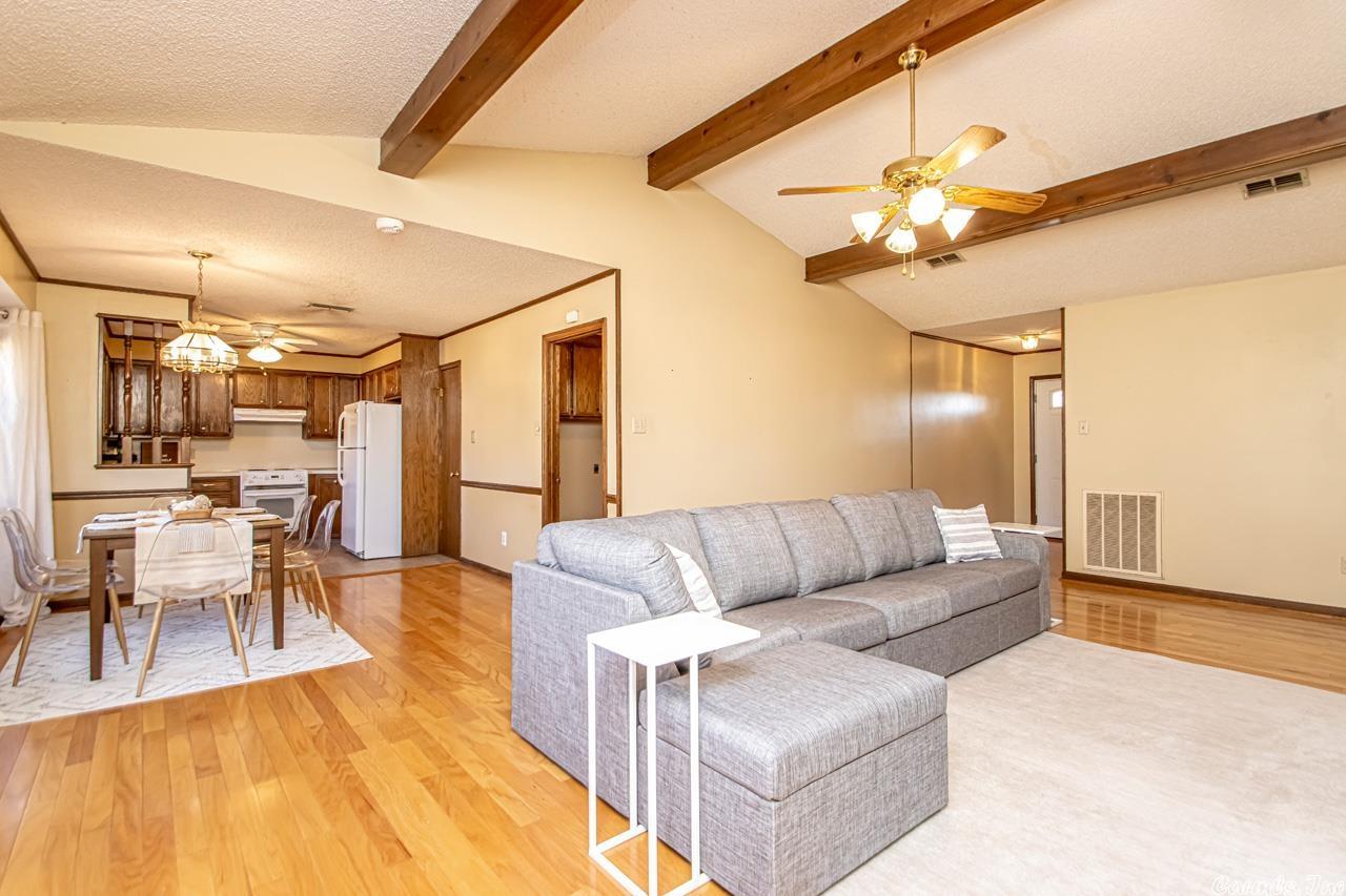 CEDAR RIDGE - Residential