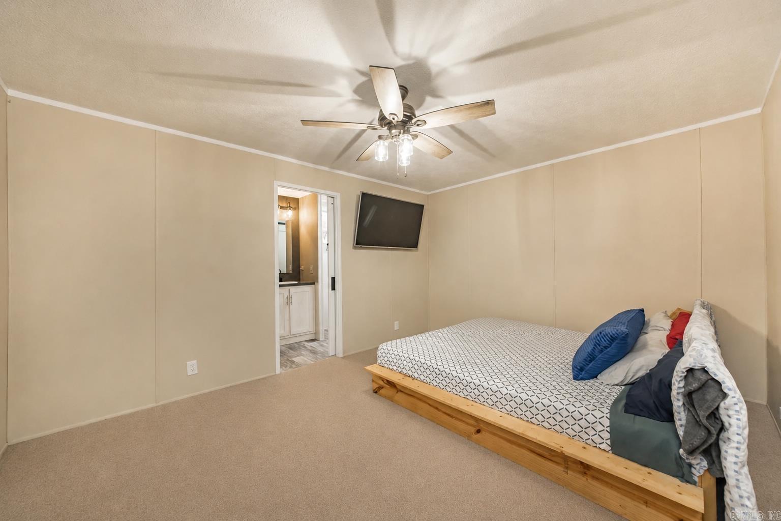 CLEAR LAKE - Residential