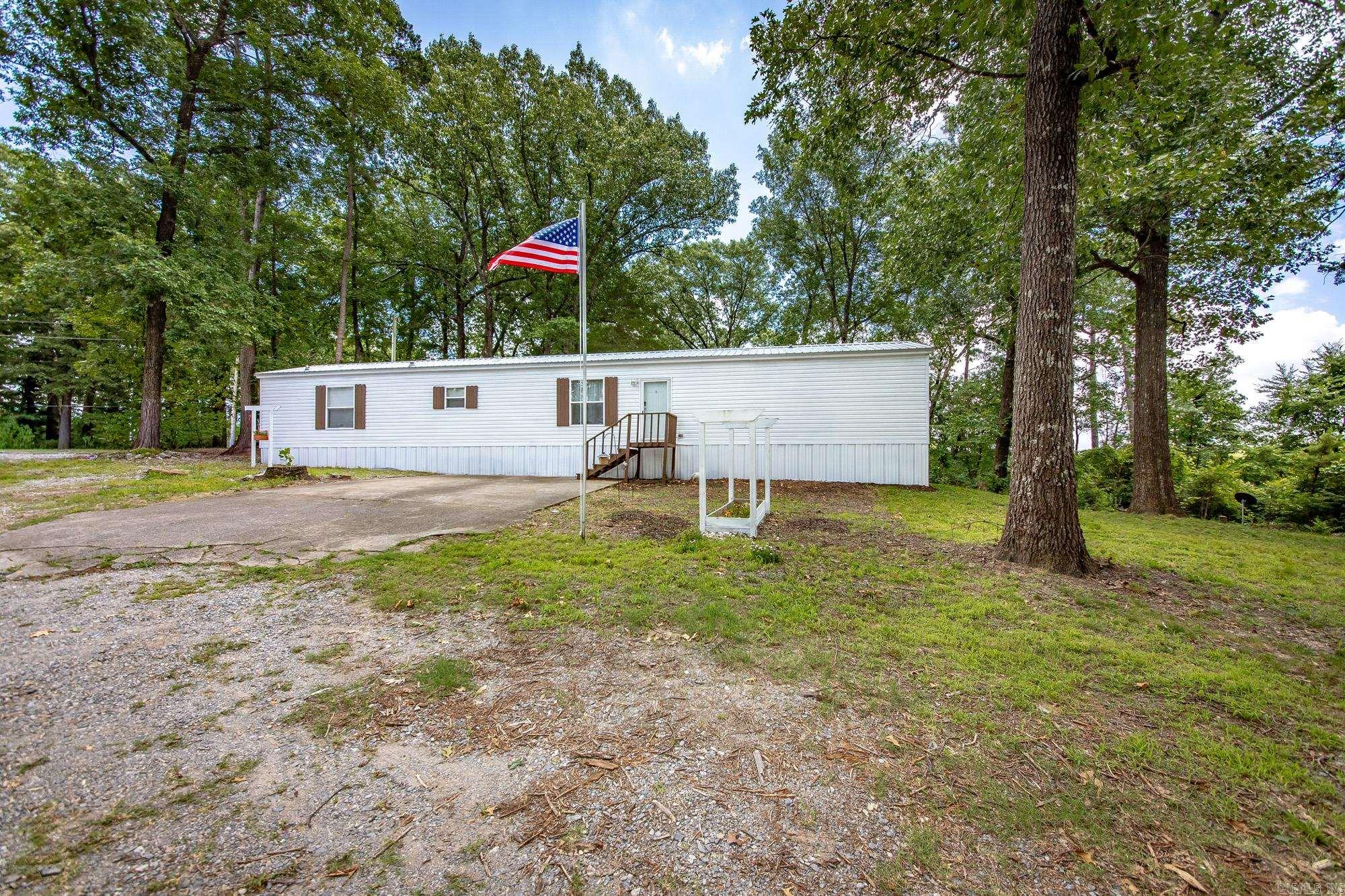 CLEAR LAKE - Residential