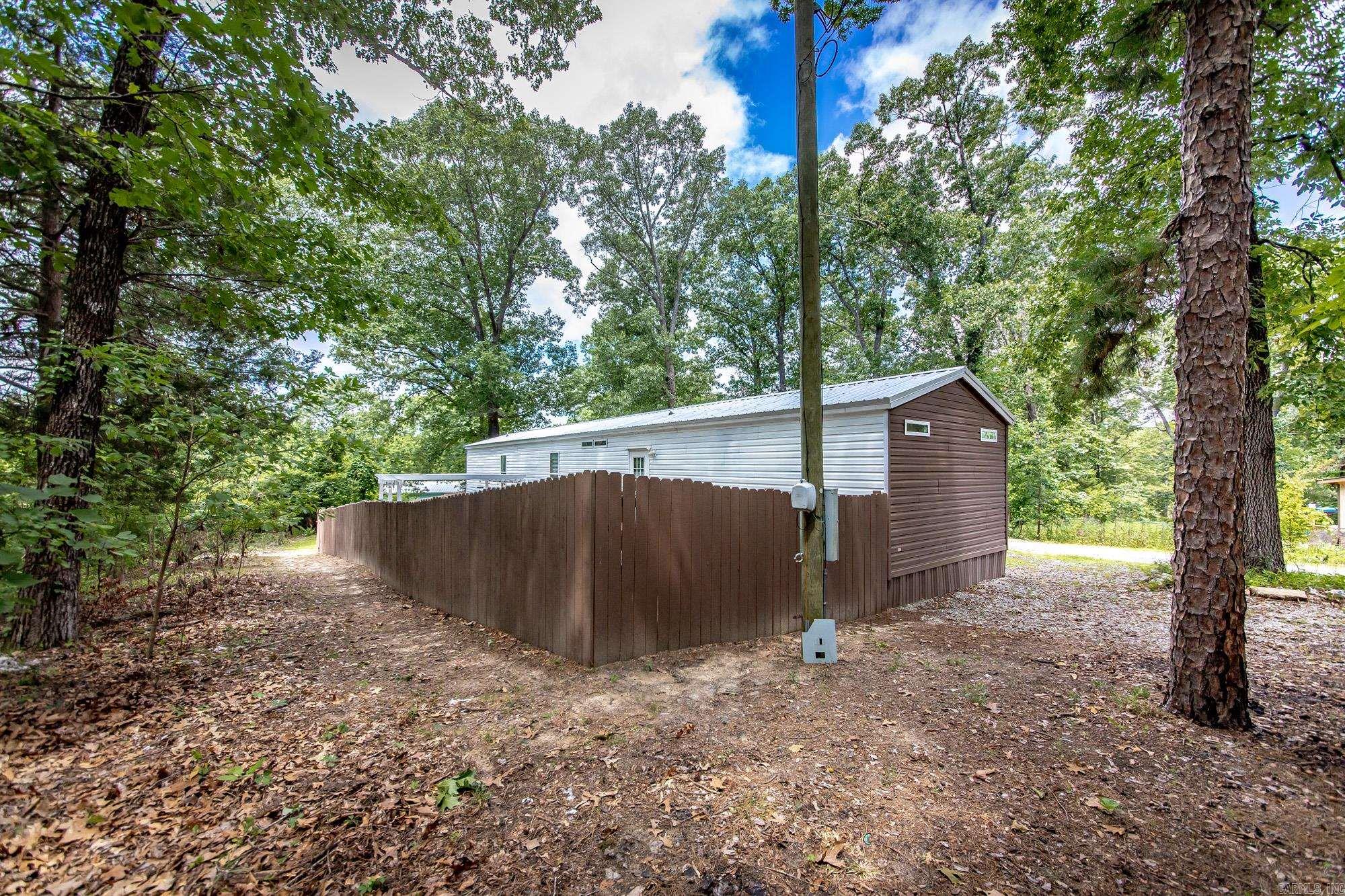 CLEAR LAKE - Residential