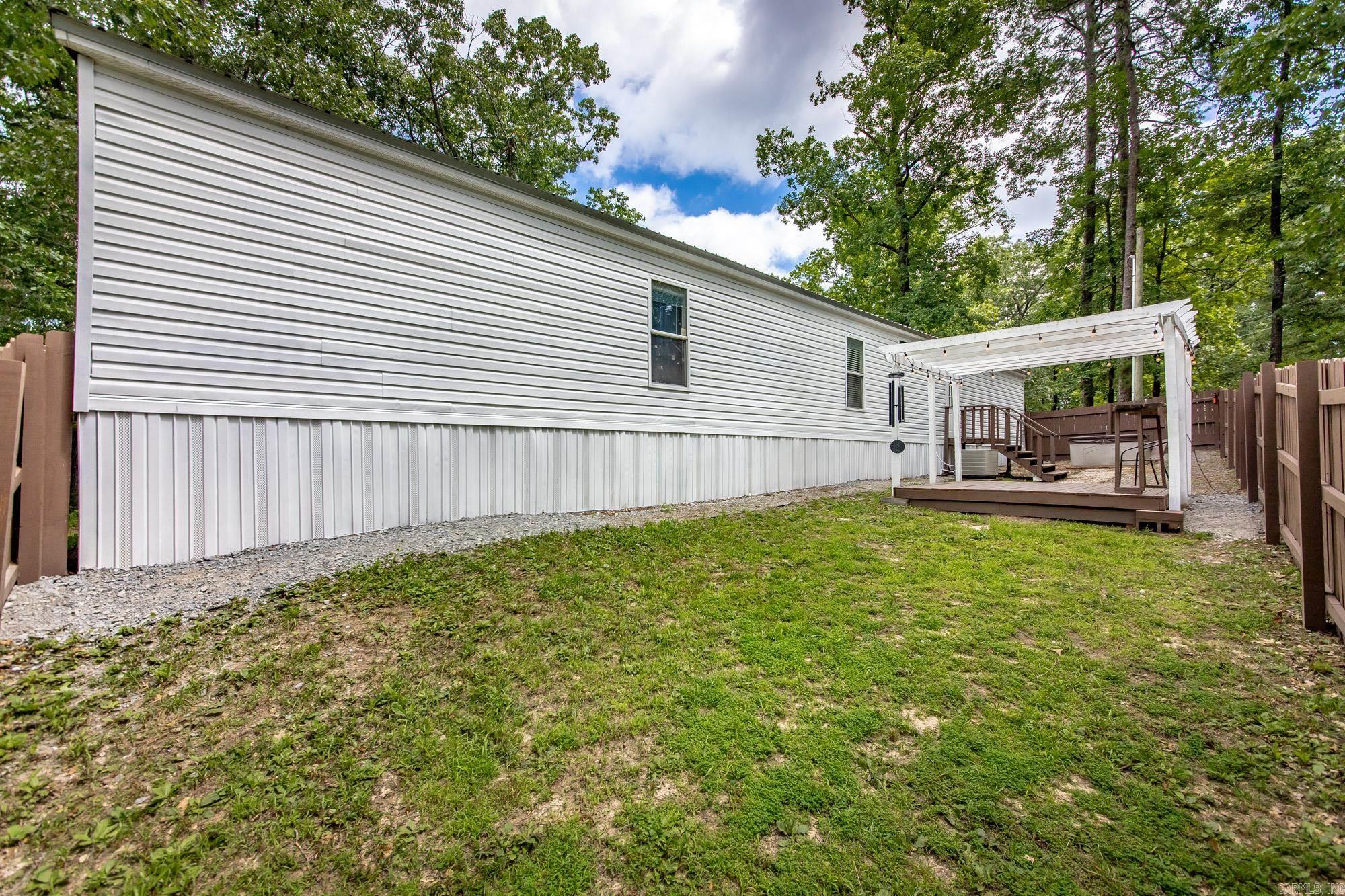 CLEAR LAKE - Residential