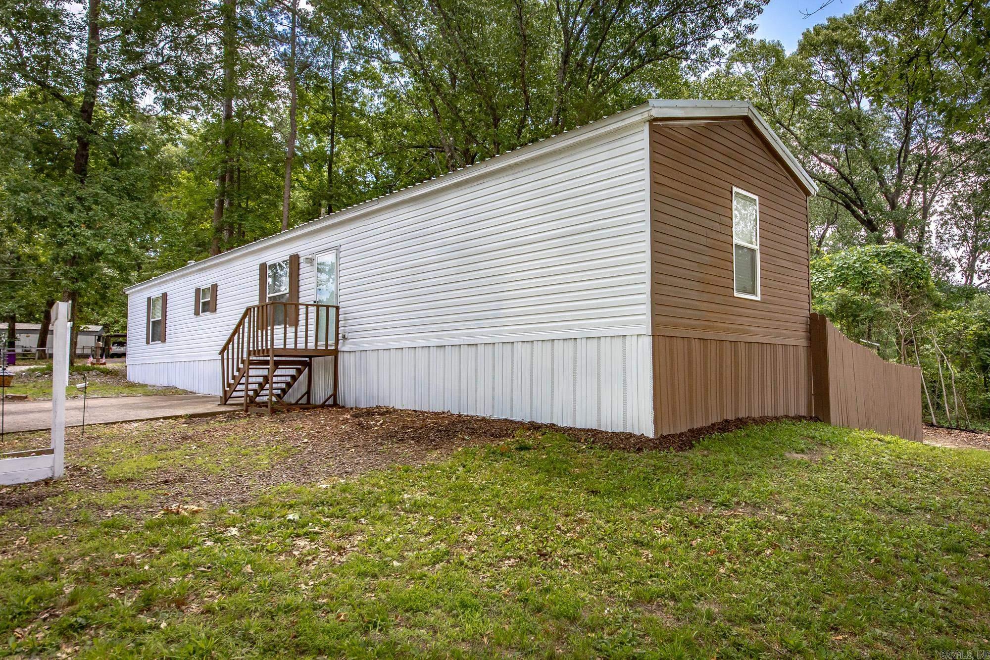 CLEAR LAKE - Residential