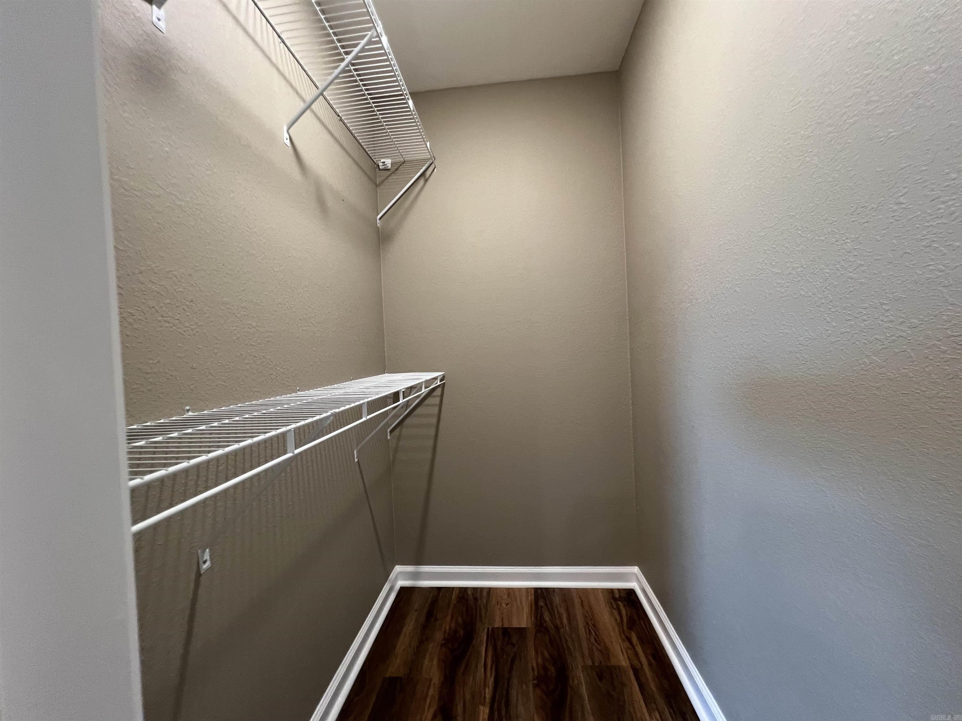 CRISS - Residential
