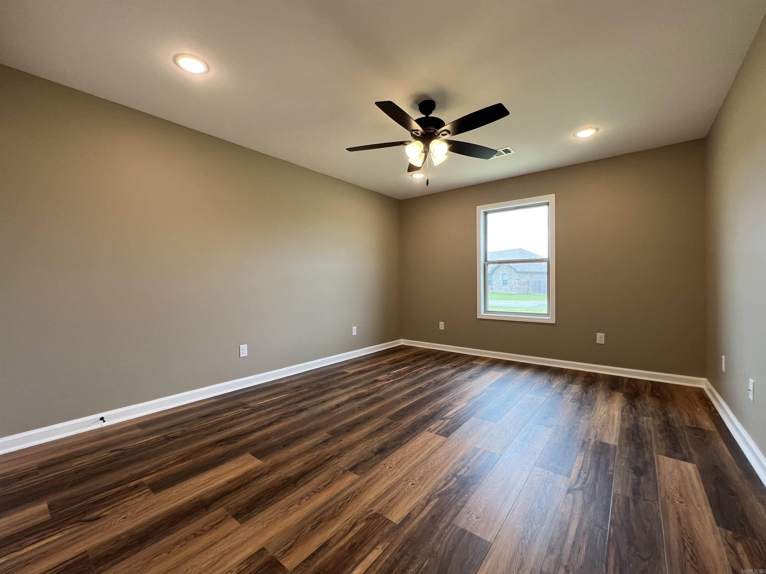 CRISS - Residential