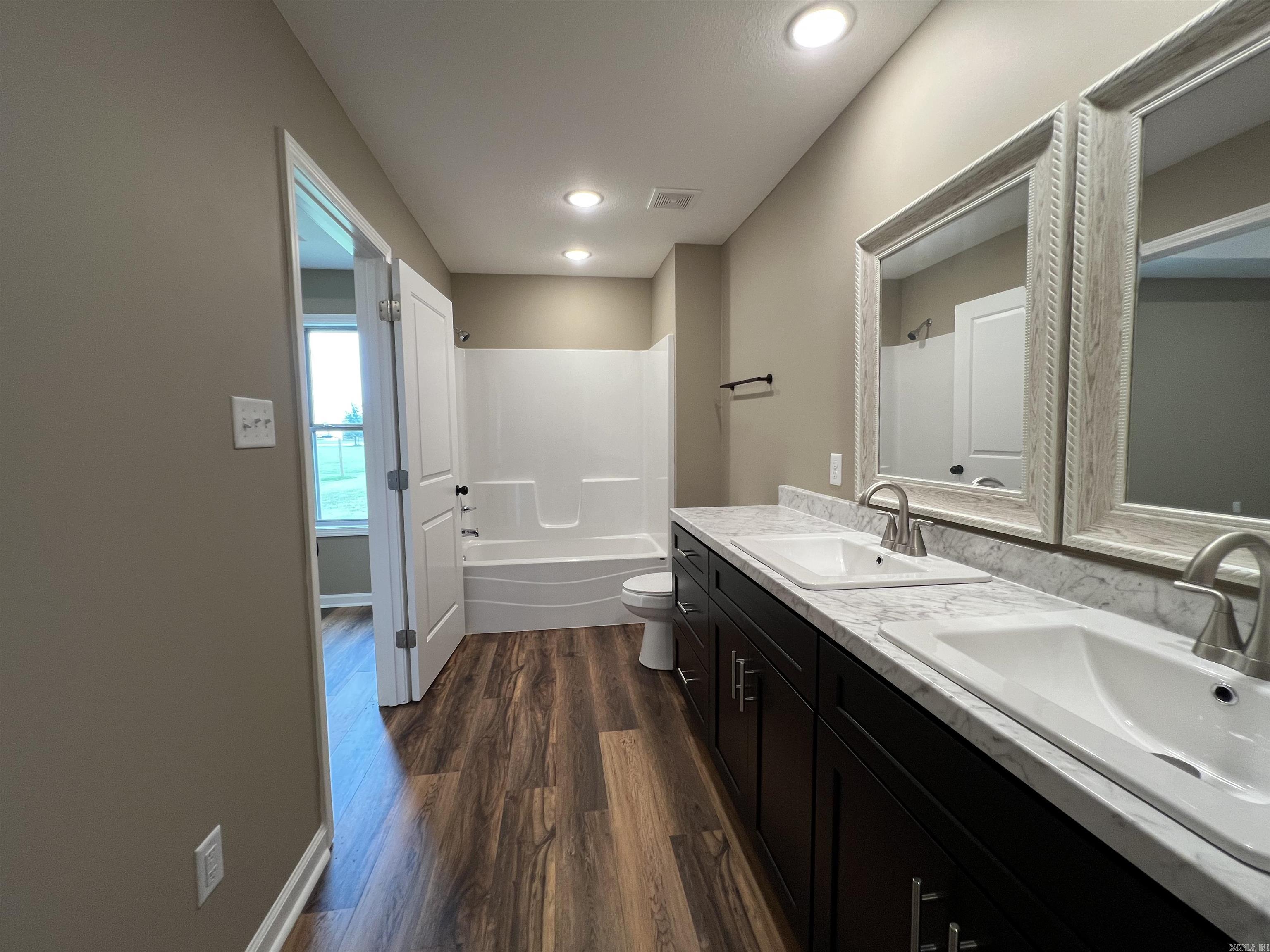 CRISS - Residential
