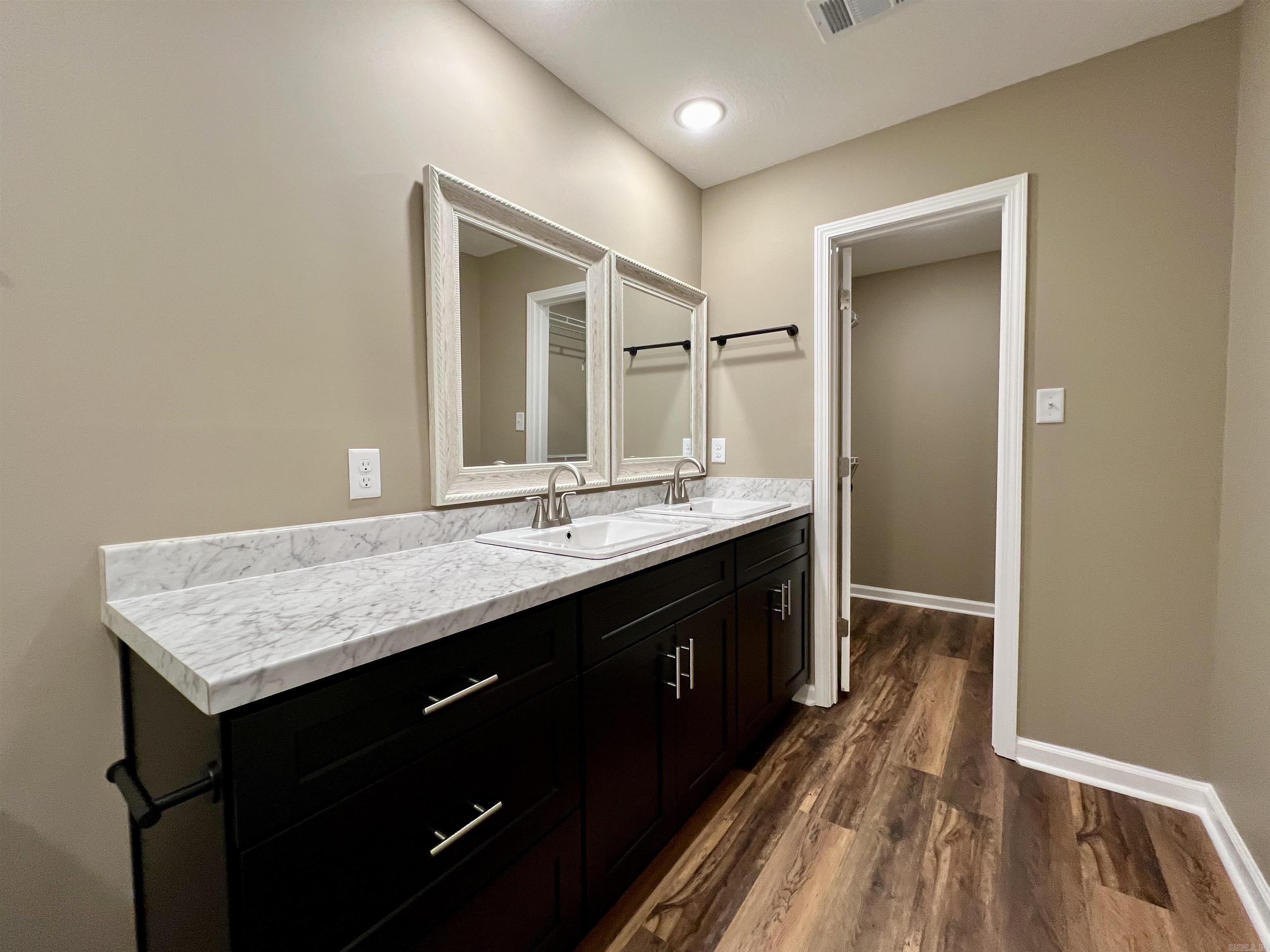 CRISS - Residential