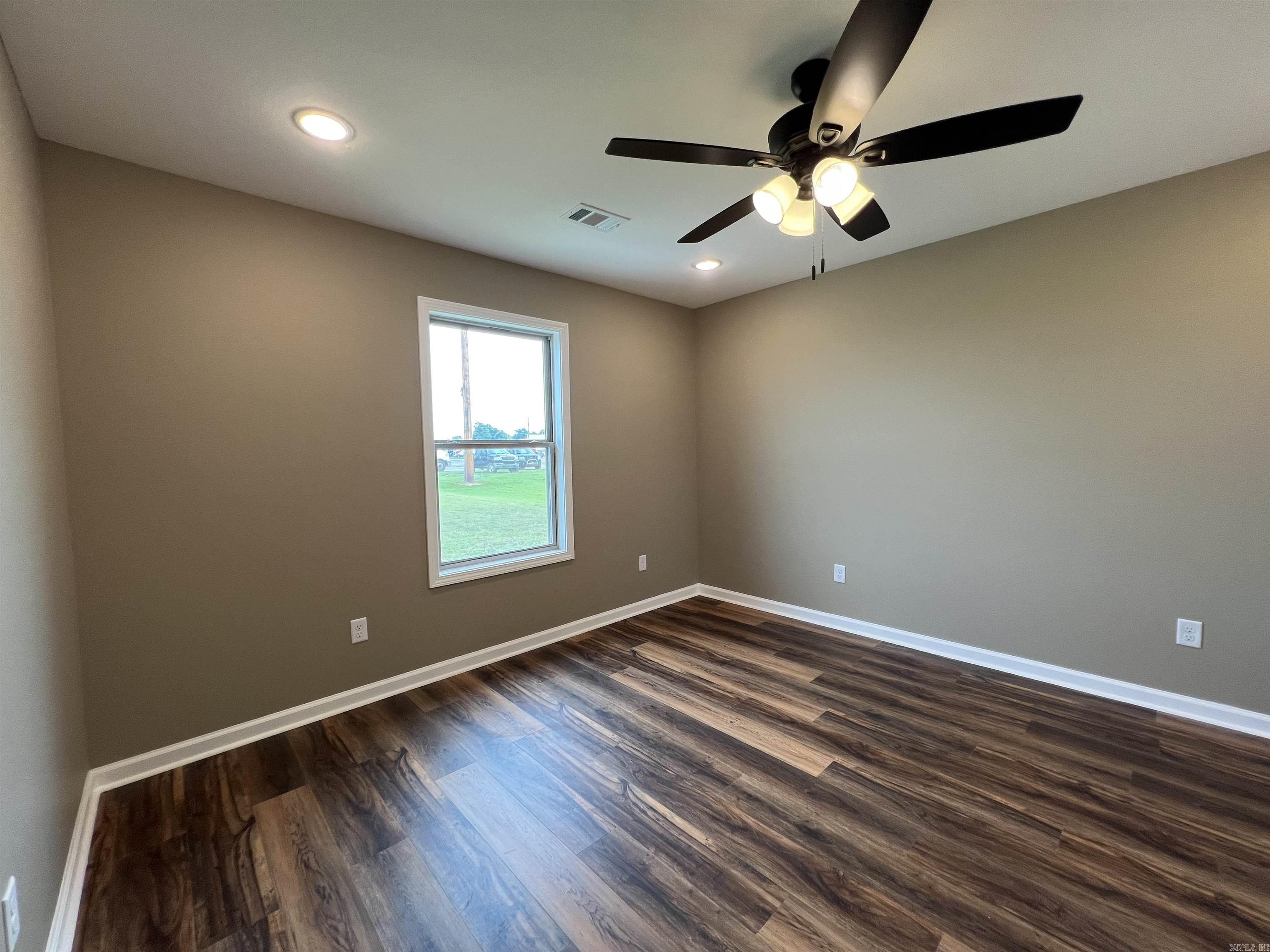 CRISS - Residential
