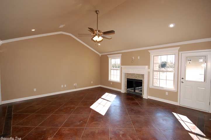 JAXON TERRACE - Residential